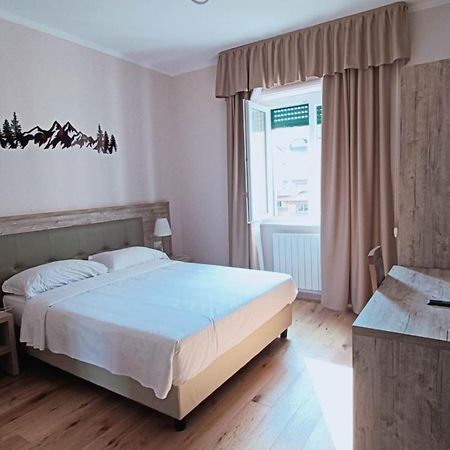Guesthouse Central Station Group - Via Ponte Seveso 18 Милано Екстериор снимка