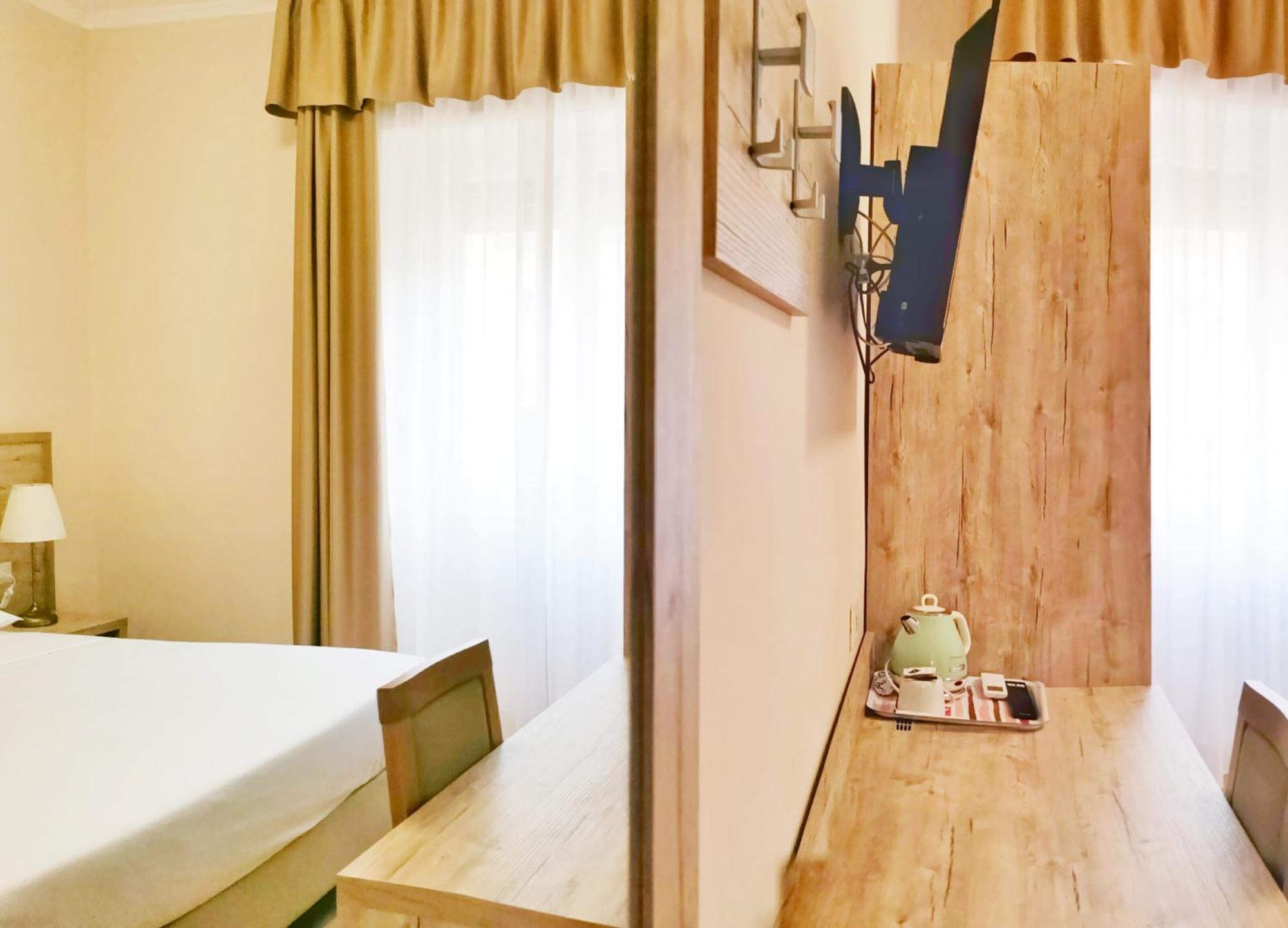 Guesthouse Central Station Group - Via Ponte Seveso 18 Милано Екстериор снимка